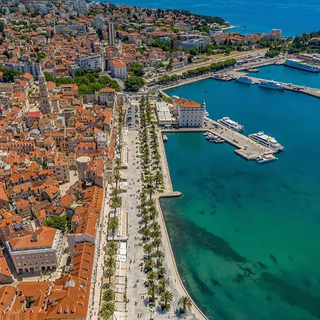 Gem Old Town Center *